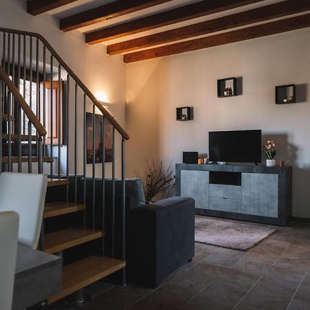 Giro Nel Mondo Apartments 卡塔尼亚 外观 照片