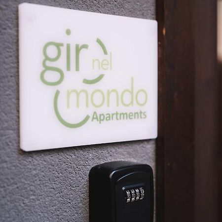 Giro Nel Mondo Apartments 卡塔尼亚 外观 照片