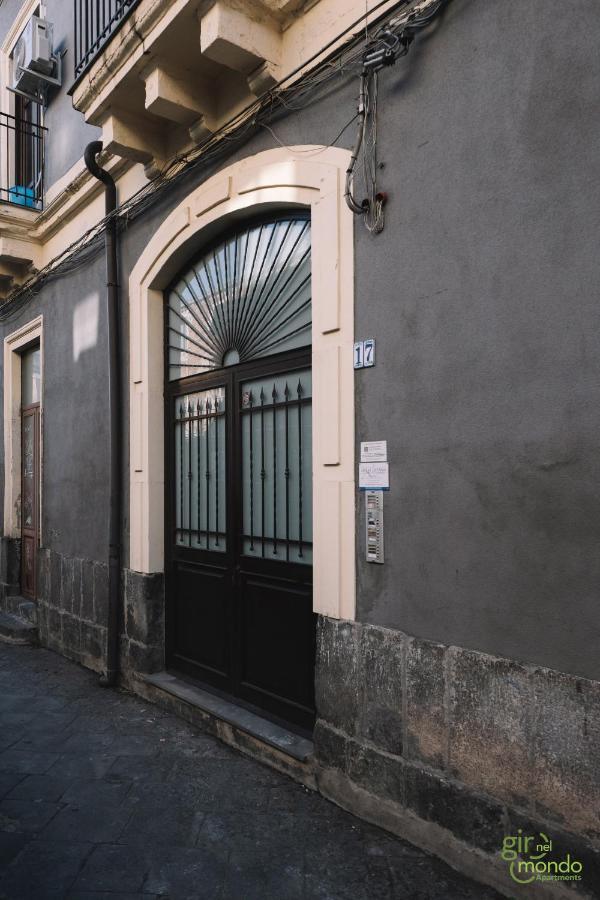Giro Nel Mondo Apartments 卡塔尼亚 外观 照片