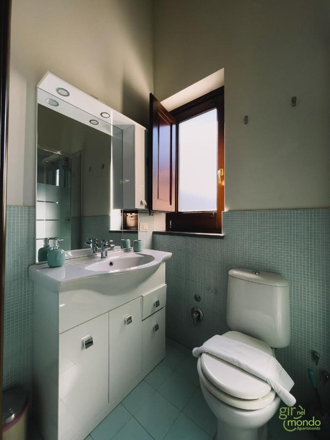 Giro Nel Mondo Apartments 卡塔尼亚 外观 照片