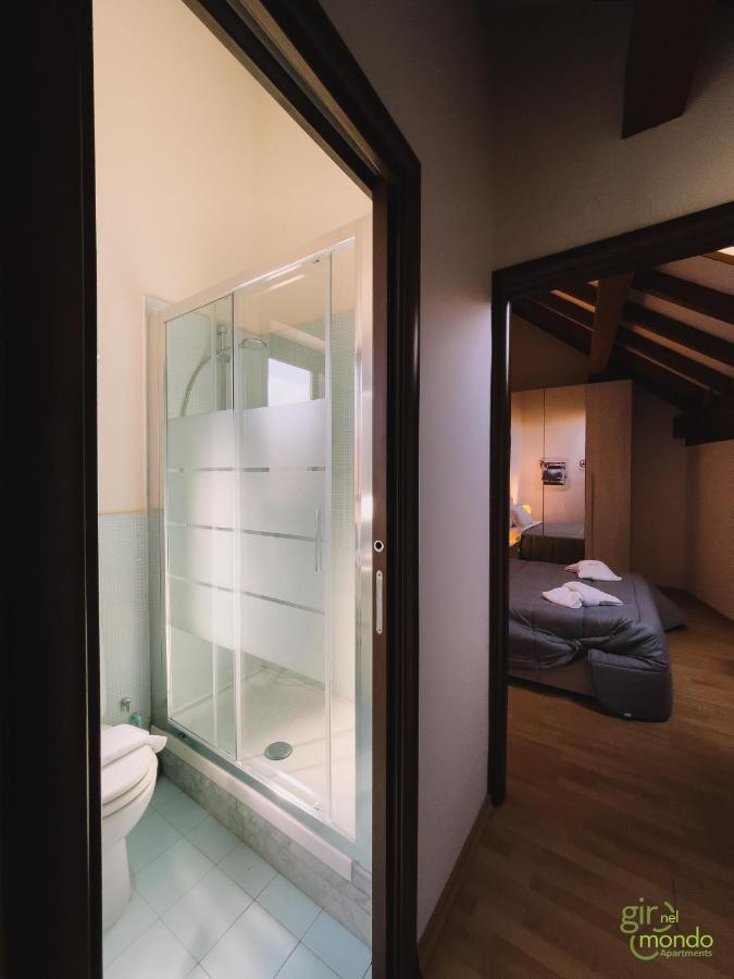 Giro Nel Mondo Apartments 卡塔尼亚 外观 照片